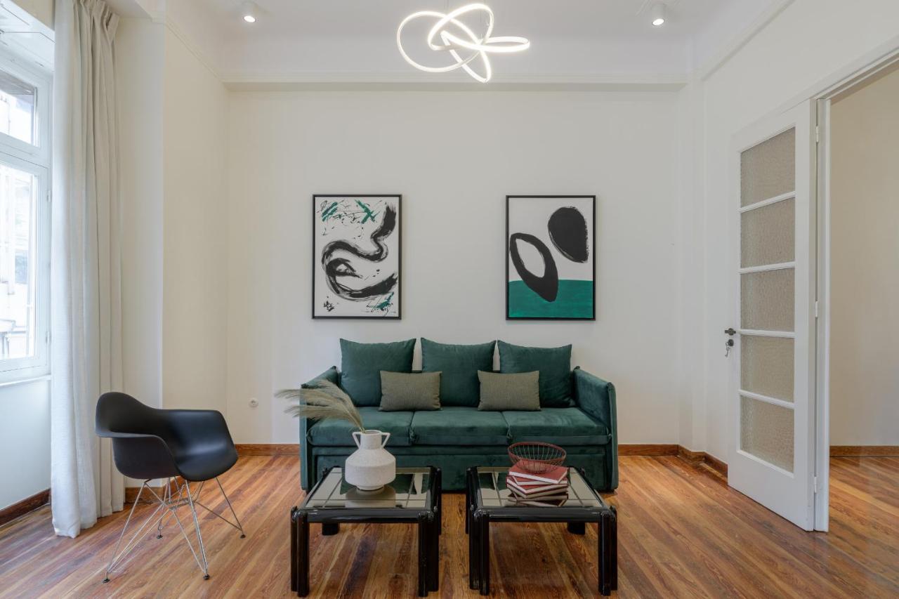 Апартаменты 3Bdr Modern Design & Bright Interiors In Plaka Афины Экстерьер фото