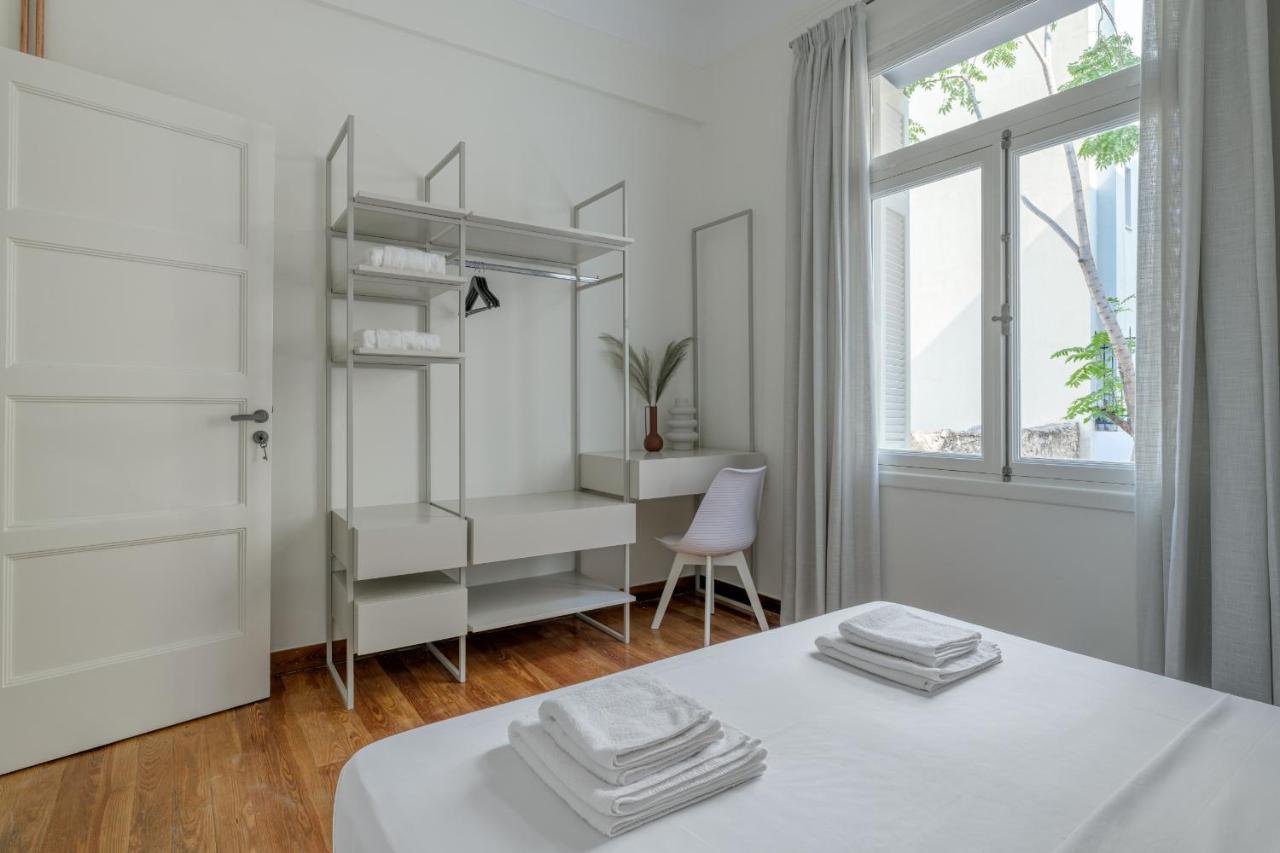 Апартаменты 3Bdr Modern Design & Bright Interiors In Plaka Афины Экстерьер фото