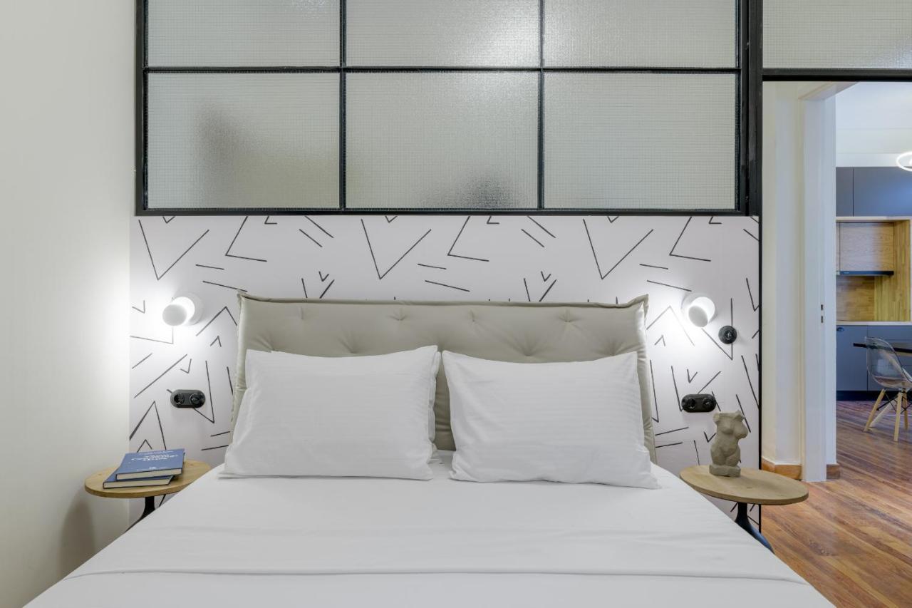 Апартаменты 3Bdr Modern Design & Bright Interiors In Plaka Афины Экстерьер фото